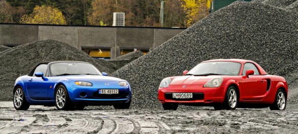 image: Toyota MR2 møter Mazda MX-5 i duell